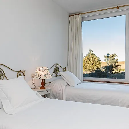 Rural Costa Del Trigo 4* Сеговія
