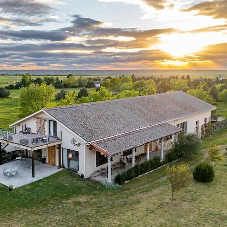 Отель Rural Costa Del Trigo Сеговия