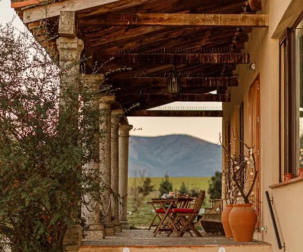 Rural Costa Del Trigo Сеговия